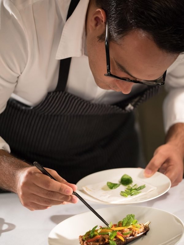 restaurante de dos tenedores en Girona